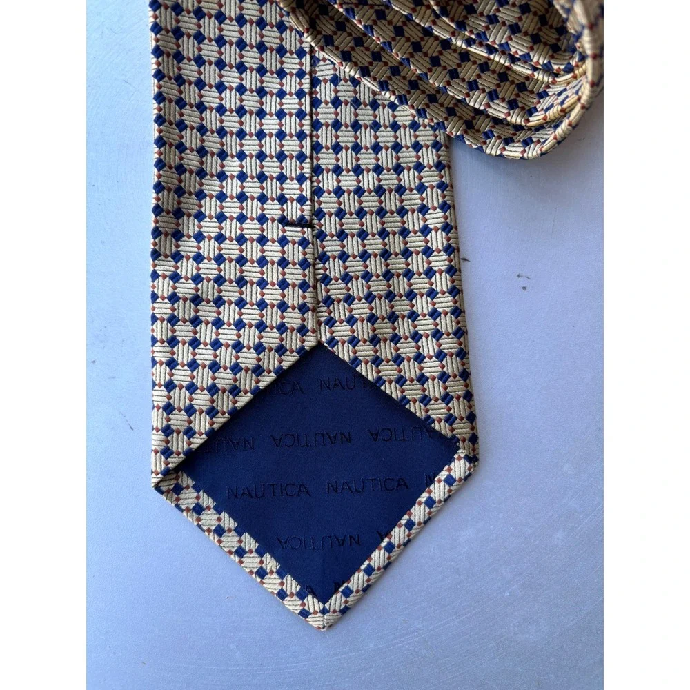Nautica Mens Silk Tie Gold Navy Blue Burgundy Geometric Diamond Pattern Classic